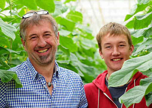 Hartmut Engelhardt und sein Sohn Jonas.